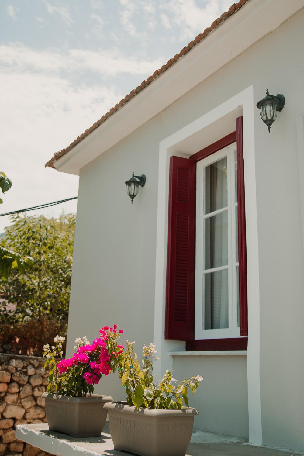 Yard- Family Retreat Apartment Corinth Екстериор снимка
